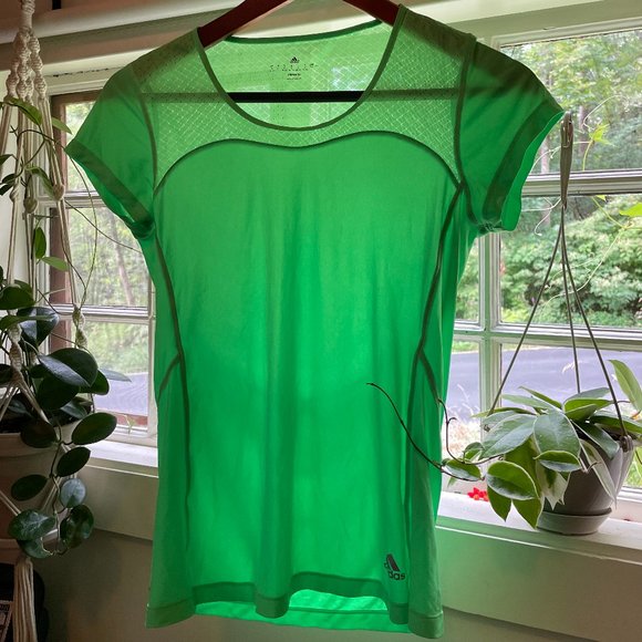 Light-weight Adidas Climalite Top - Picture 1 of 3